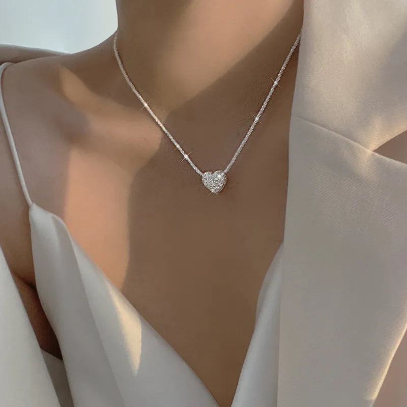 Hammer pattern Love Necklace